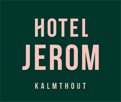 Logo Hotel Jerom Kalmthout roze tekst op een donkergroene achtergrond
